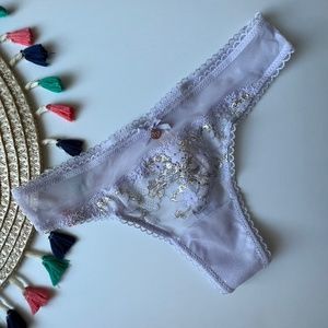 Victoria's Secret Body By Victoria Shimmer Lace-Front Thong Panty Lavender XS